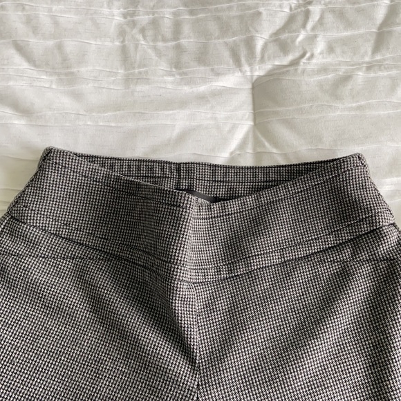 New York and company black and white flare trouser with elastic waist - Picture 3 of 4